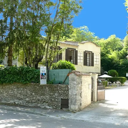 La Bastide De L'empereur Bed & Breakfast