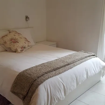 La Bastide De L'empereur Bed & Breakfast